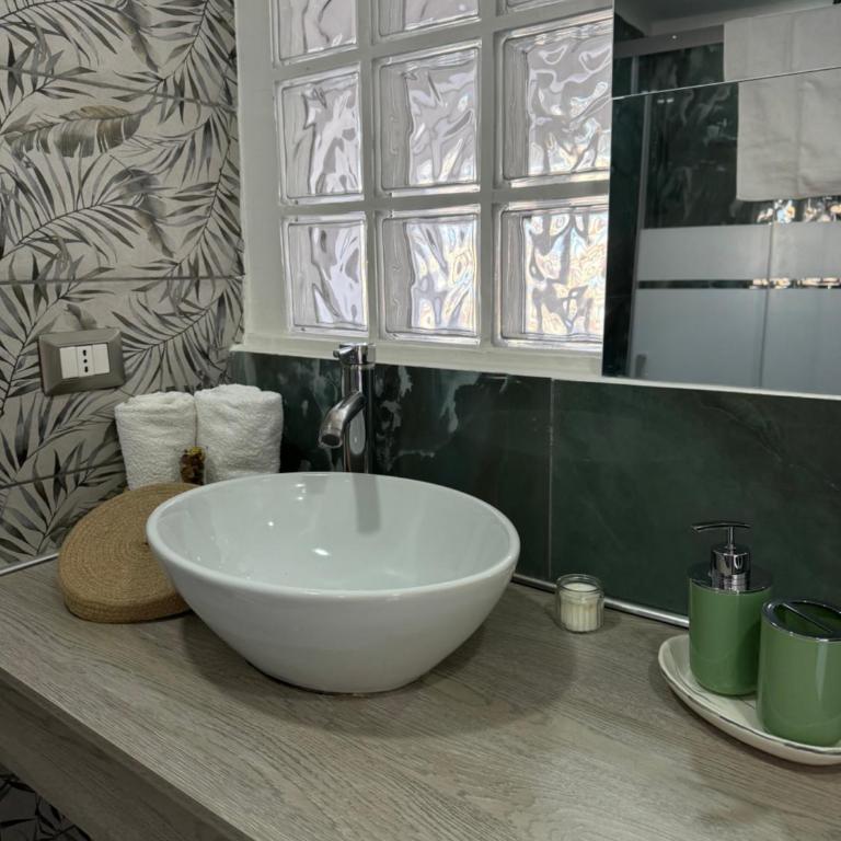 Vista Vesuvio - Double Room with Private Bathroom - 21