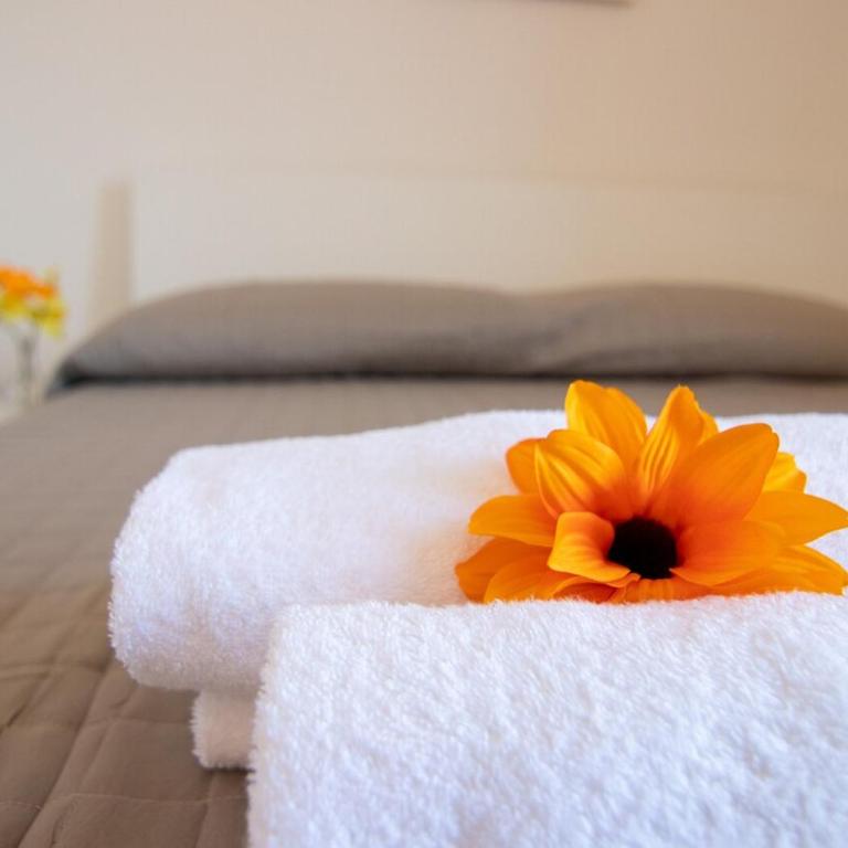 cvr 8- 3 rooms with views - near the Tower - Appartamento con 3 Camere da Letto - 34