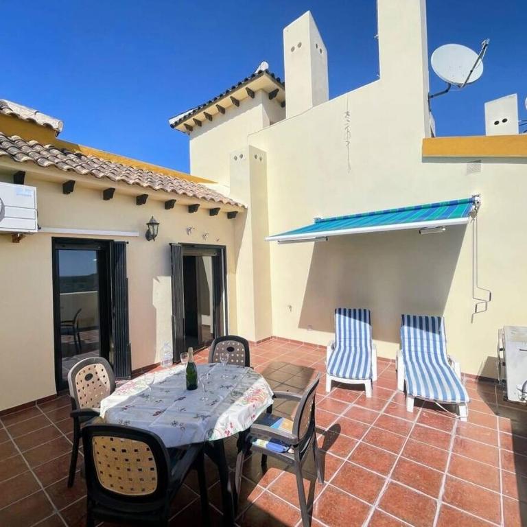 Stylish 3 Bed house in Las Ramblas Golf, Sea Views - Casa de 3 dormitorios - 21
