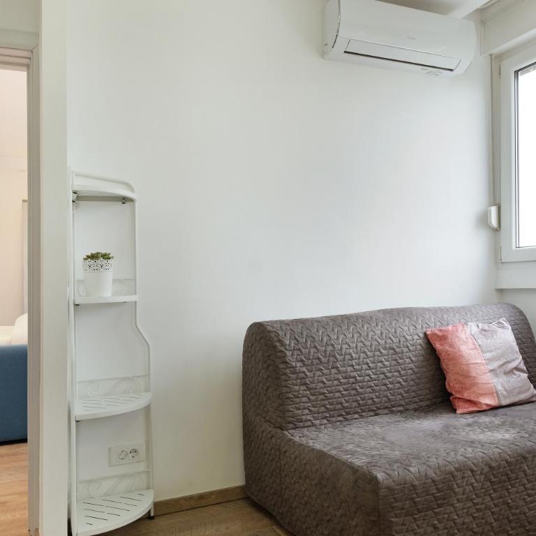 New Belgrade Roses Apartment - One-Bedroom Apartment - 21