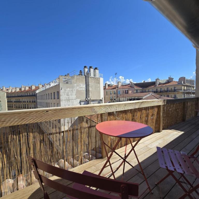La Petite Lucarne - appartement neuf sur le Vieux-Port - centre ville - proche du Panier, Mairie et Canebière - Apartment mit 1 Schlafzimmer - 19
