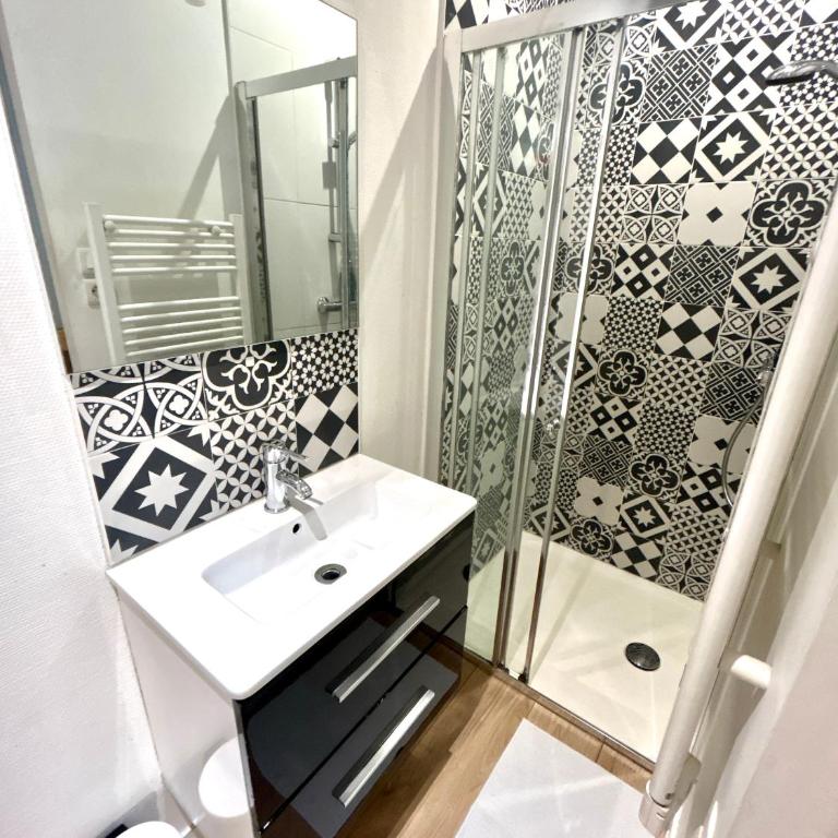 Au Coeur de Nantes - idealement situé Studio tout confort avec chambre separée - Apartment mit 1 Schlafzimmer - 13