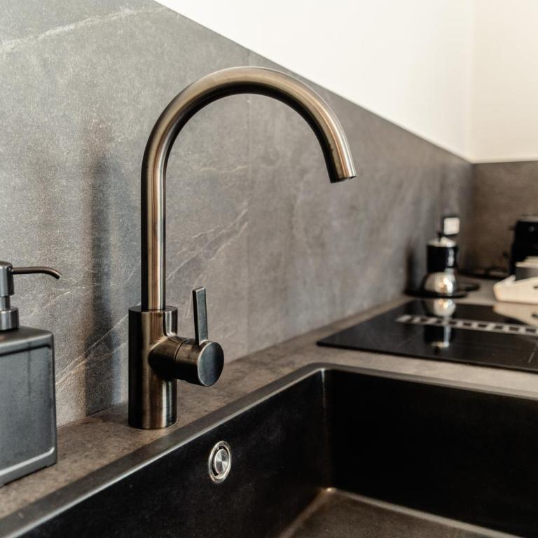 Luxury&Charme Historical Center 2 - Appartamento con 2 Camere da Letto - 12