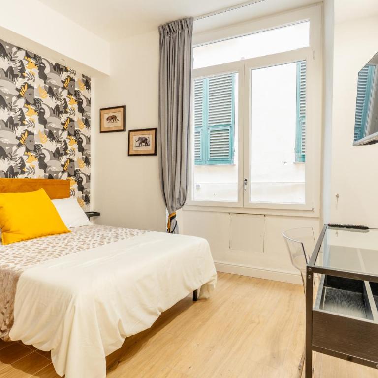 Luxury&Charme Historical Center 2 - Appartamento con 2 Camere da Letto - 13