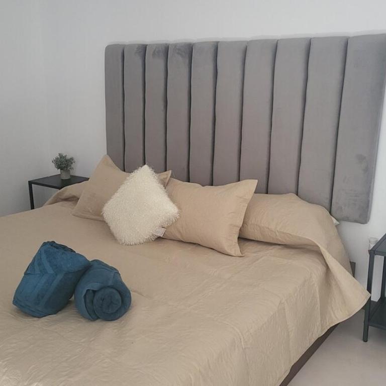 Casa cerca todo en Zapopan ! - Four-Bedroom House - 7