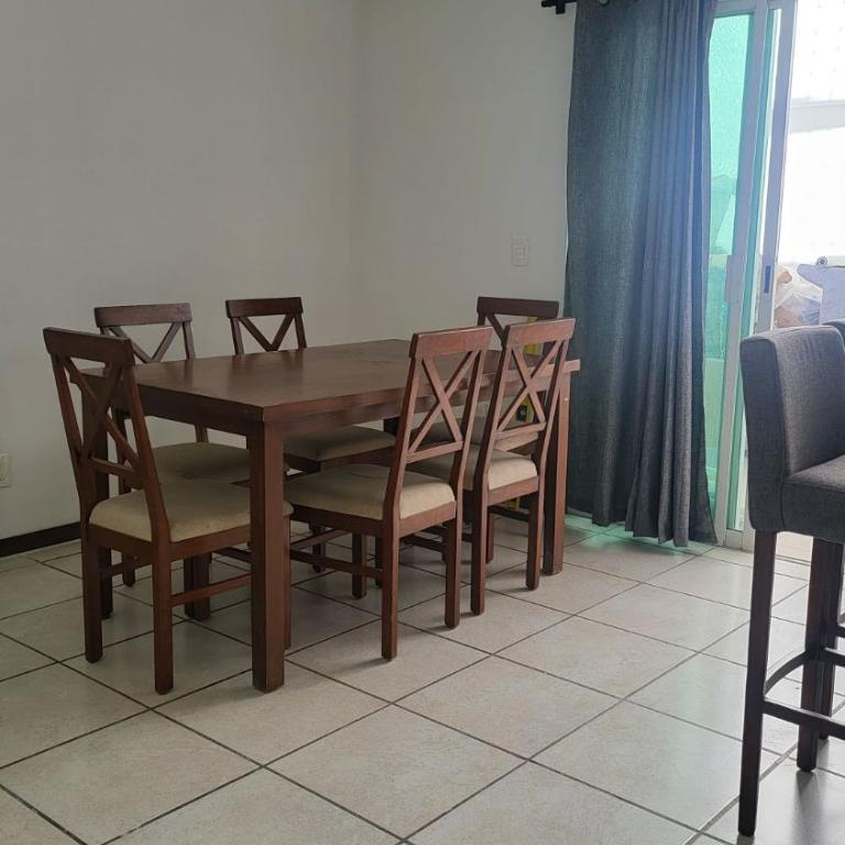 Casa cerca todo en Zapopan ! - Four-Bedroom House - 10