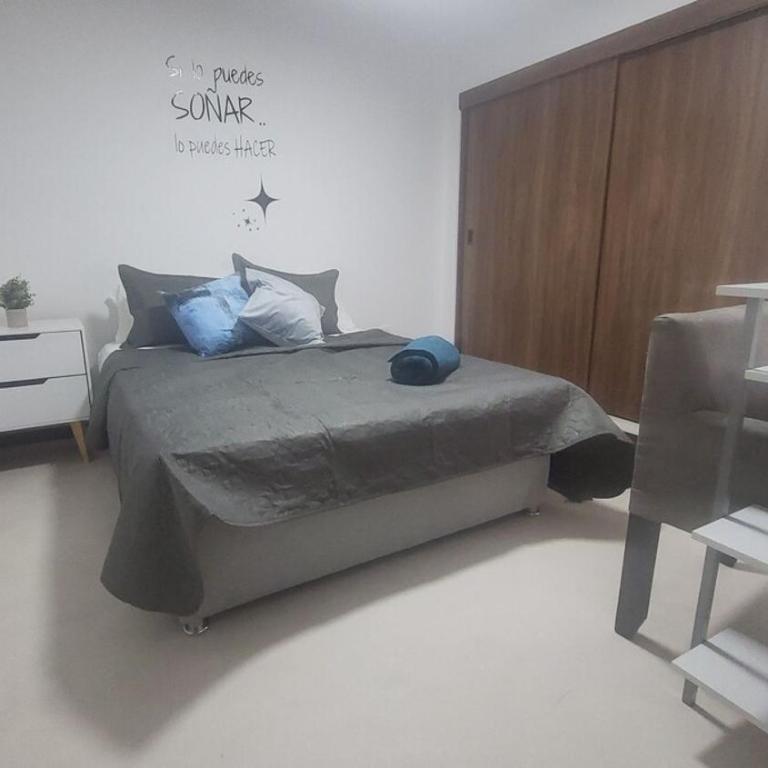 Casa cerca todo en Zapopan ! - Four-Bedroom House - 29