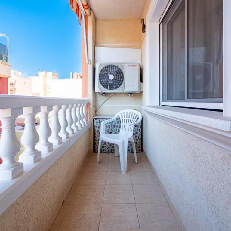 Solymar Torrevieja - One-Bedroom Apartment - 10
