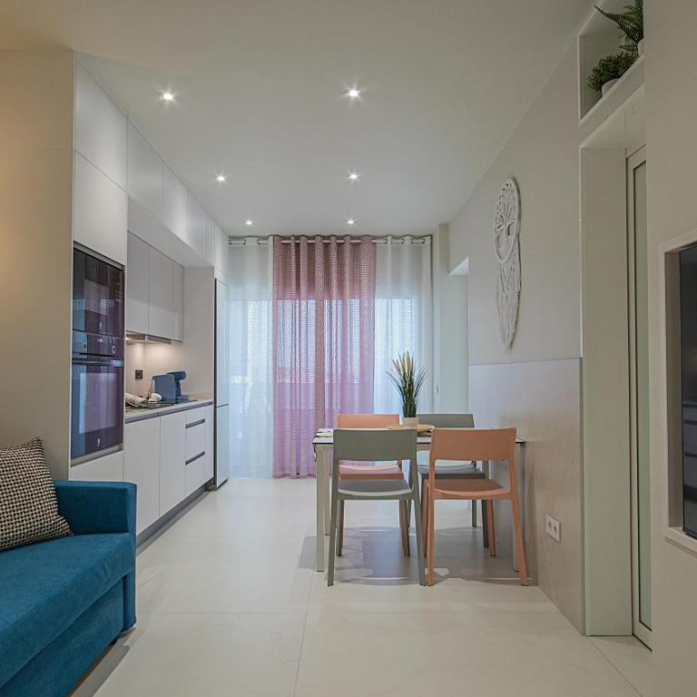 Atlantic Coast 'Princely' Apartment - Playa Del Inglés - Two-Bedroom Apartment - 4