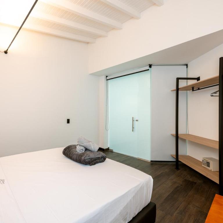 5BR Poblado Villa close to Lleras Jacuzzi Cinema AC - Villa - 7