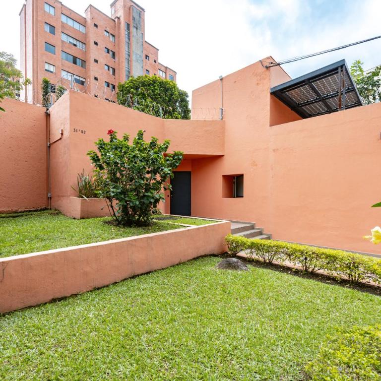 5BR Poblado Villa close to Lleras Jacuzzi Cinema AC - Villa - 47