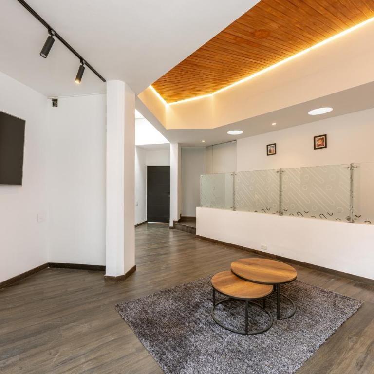 5BR Poblado Villa close to Lleras Jacuzzi Cinema AC - Villa - 49