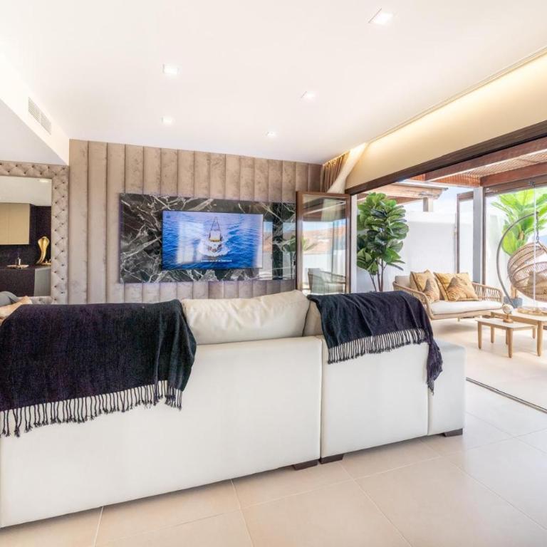 103 - Luxurious 3 Bed Duplex Penthouse With Stunning Mountain Views - Appartamento con 3 Camere da Letto - 10