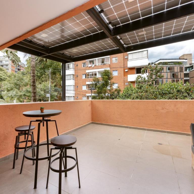 5BR Poblado Villa close to Lleras Jacuzzi Cinema AC - Villa - 65