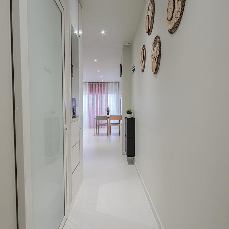Atlantic Coast 'Princely' Apartment - Playa Del Inglés - Two-Bedroom Apartment - 11