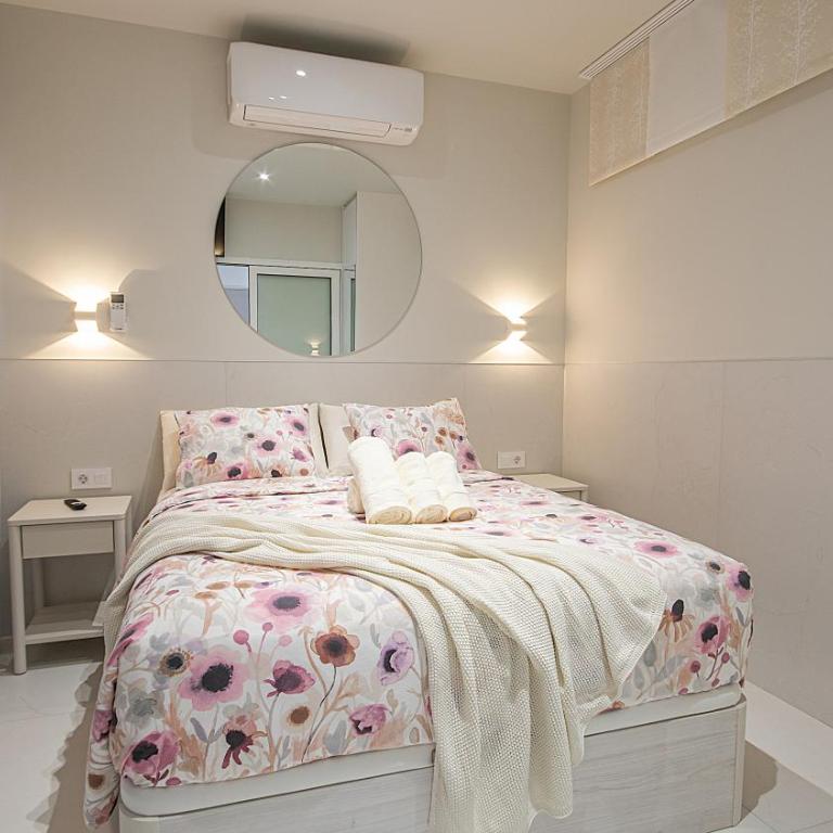 Atlantic Coast 'Princely' Apartment - Playa Del Inglés - Two-Bedroom Apartment - 23