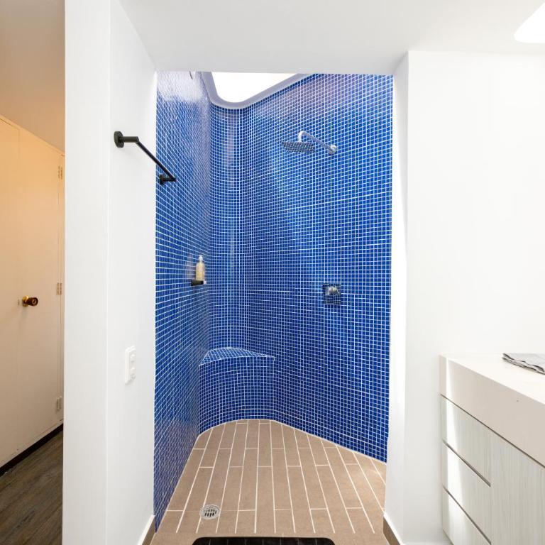 5BR Poblado Villa close to Lleras Jacuzzi Cinema AC - Villa - 73