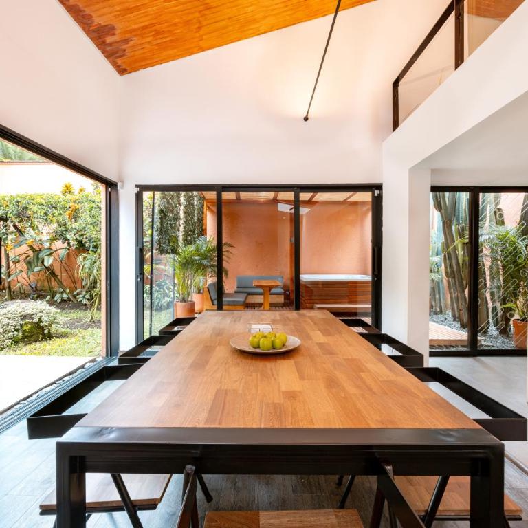 5BR Poblado Villa close to Lleras Jacuzzi Cinema AC - Villa - 87