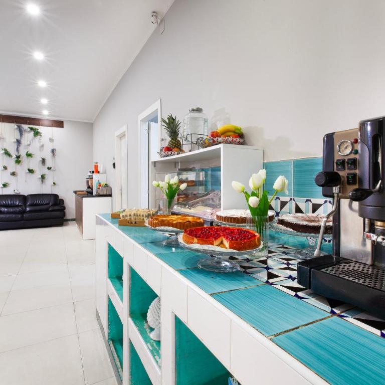 ROYAL ROOMS STATION NAPOLI - Camera Familiare con Bagno Privato - 21