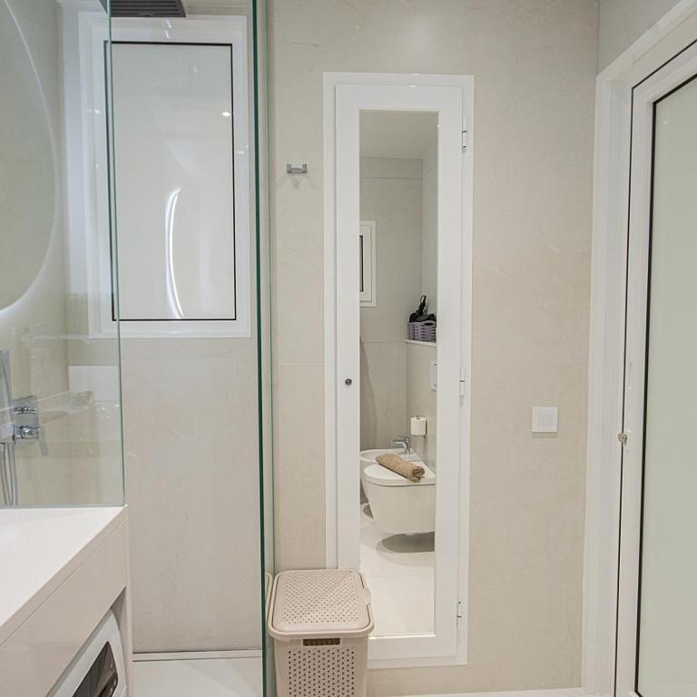 Atlantic Coast 'Princely' Apartment - Playa Del Inglés - Two-Bedroom Apartment - 16