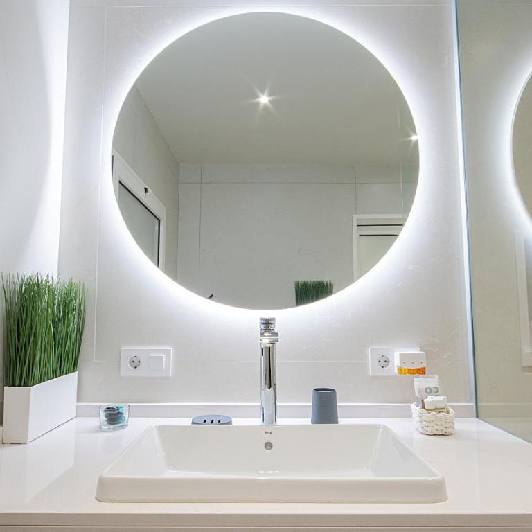 Atlantic Coast 'Princely' Apartment - Playa Del Inglés - Two-Bedroom Apartment - 15