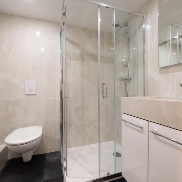 CIA - Duplex in Heart of Paris - Two-Bedroom Deluxe Apartment - 6