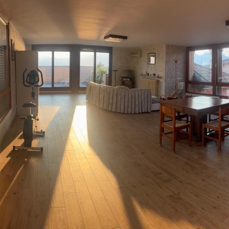 Casa Vacanza - Casa del Padre Nascimbeni - Appartamento Familiare con 2 Camere da Letto e Vista - 1