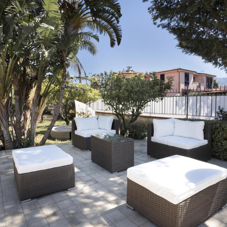 Villa Sandoval - Deluxe Junior Suite - 2