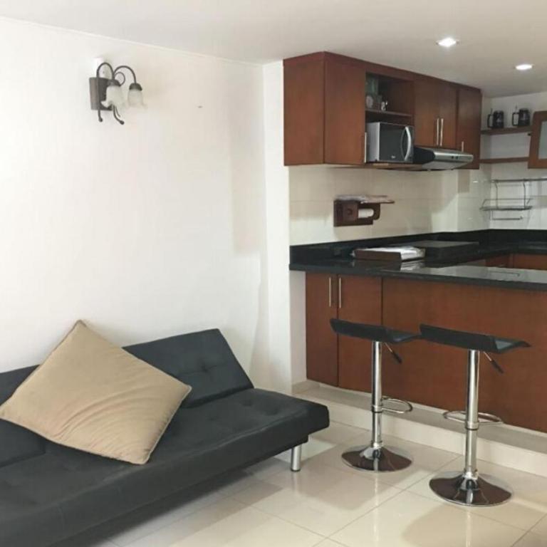 Apartamento con parqueadero - Two-Bedroom Apartment - 8