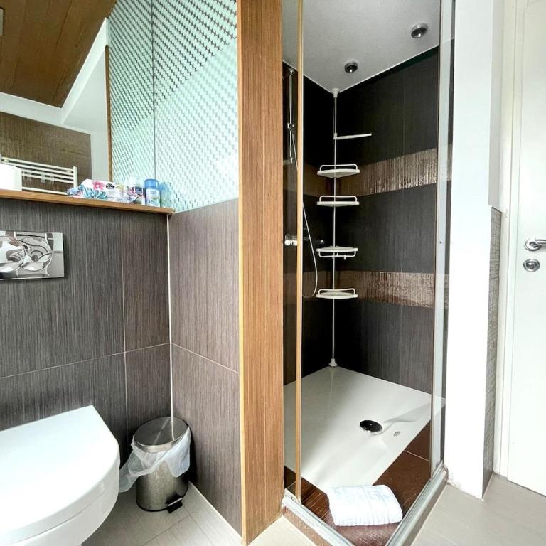 Engadin Beautiful 2BDR Apt - Two-Bedroom Apartment - 11