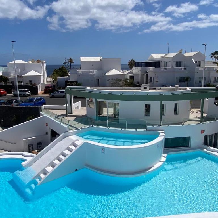 Kikere Studios - Estudio con vistas a la piscina - 3