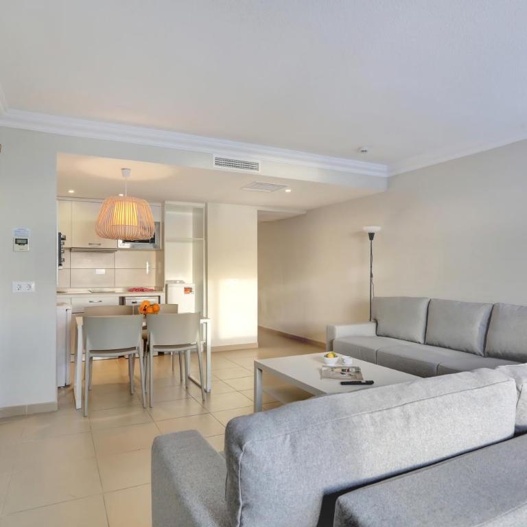 Playa Flamingo Bellavista - One-Bedroom Apartment - 9