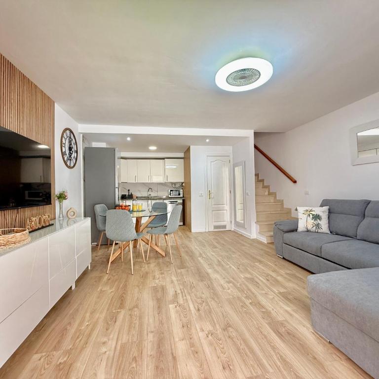 PaulMarie Family Duplex Playa de Fanabe - Apartamento de 3 dormitorios - 3