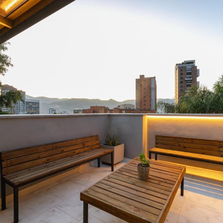 B3 4BR Poblado Penthouse wit AC and Jacuzzi - Apartment - 45