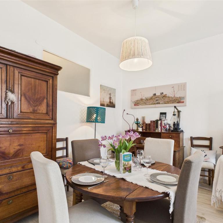 Maison pour 4 avec terrasse proche du centre - Casa - 3