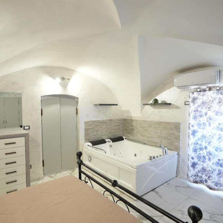 A Casa di Marta - Appartamento con 1 Camera da Letto - 10