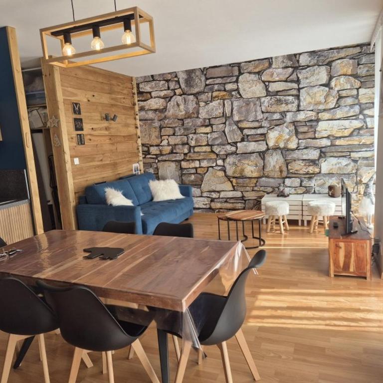 Appartement T2 4 couchages au centre de Cauterets avec ascenseur - FR-1-234-312 - Appartement - 5