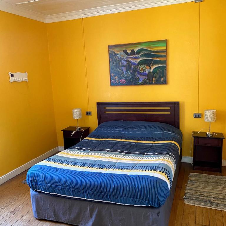 Hostal Kuyen - Habitación con cama grande - 1