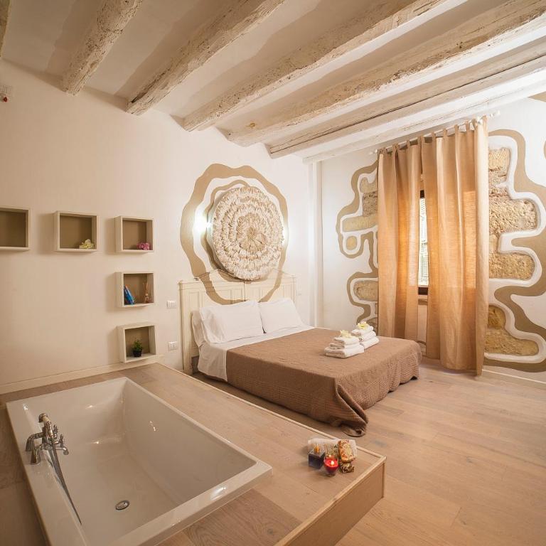 Oisife Apartments - Deluxe Apartment - 1