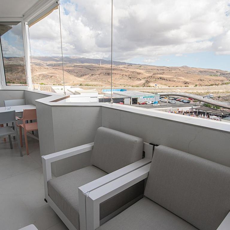 Atlantic Coast 'Princely' Apartment - Playa Del Inglés - Two-Bedroom Apartment - 34