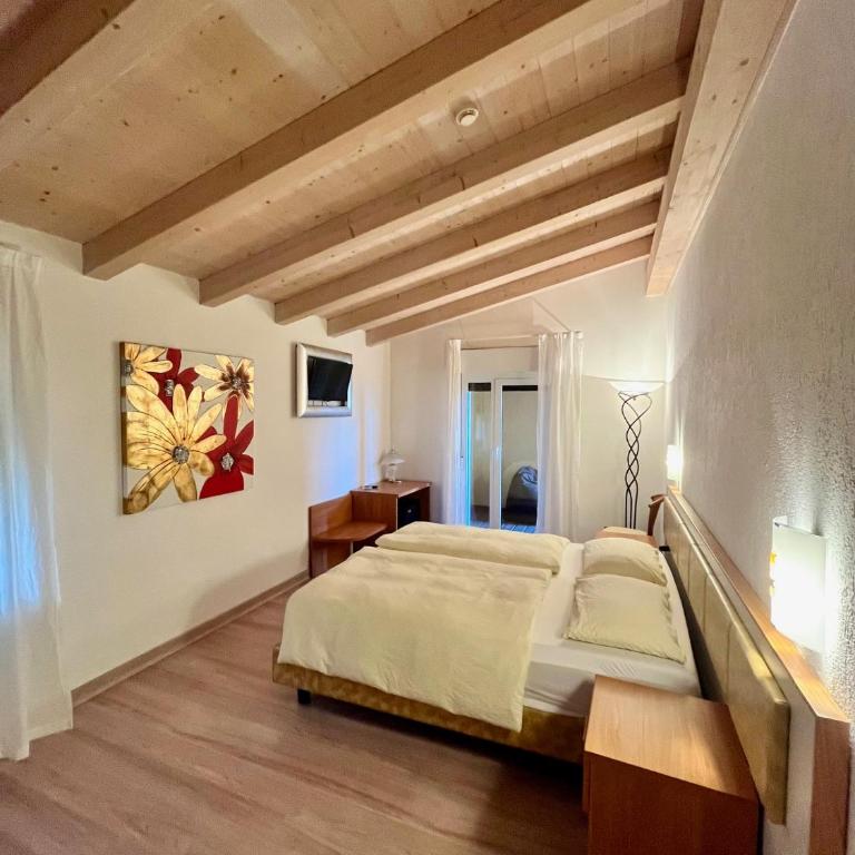 Hotel Villa Carmen - Suite Familiare (4 Adulti) - 8
