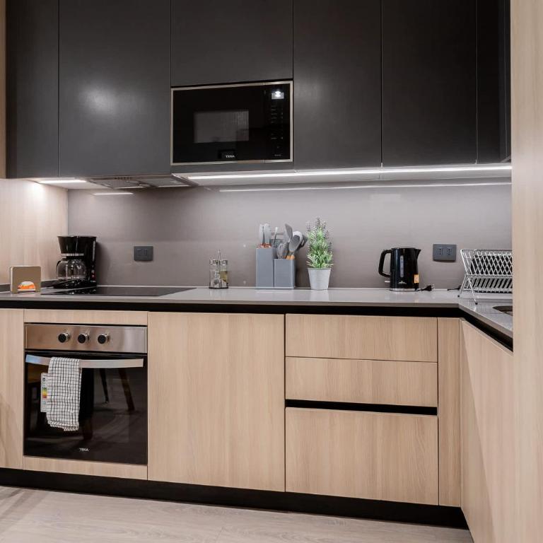 Luxury Living 2BR Ideal for Families - Apartamento - 19