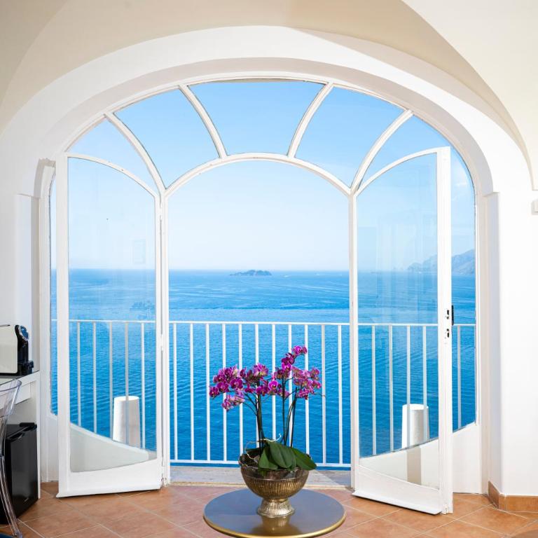 Villa Santa Chiara Positano Suites - Suite Queen con Vista Mare - 7