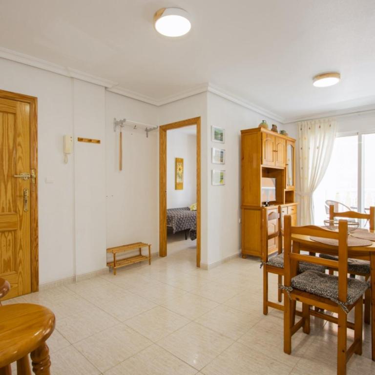 Finlandia ID89 - Two-Bedroom Apartment with Balcony - 1