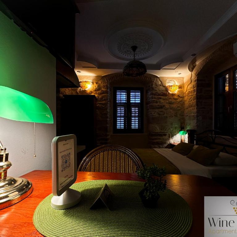 Apartments Wine House Old Town - Studio - 9