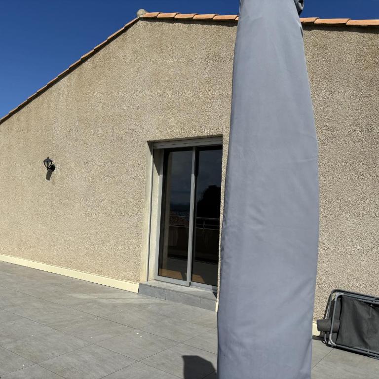 Sète, grande villa familiale avec Jacuzzi - Villa - 26