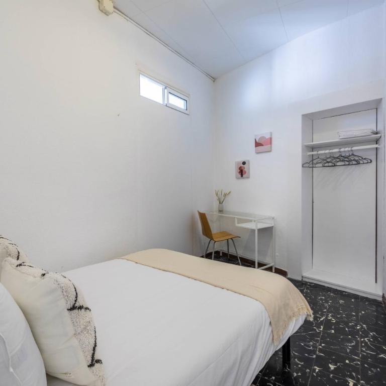 32ARA1086 - Newly refurbished 3BR flat - Three-Bedroom Apartment - 36