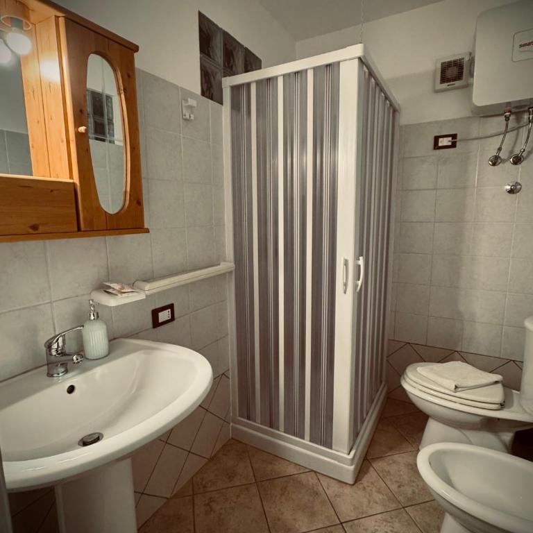 Freya Rooms - Camera Tripla con Balcone - 9