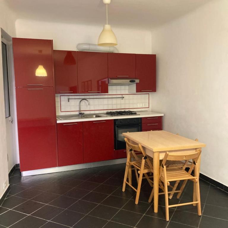 Mare blu e Gaslini - Appartamento con 2 Camere da Letto - 10