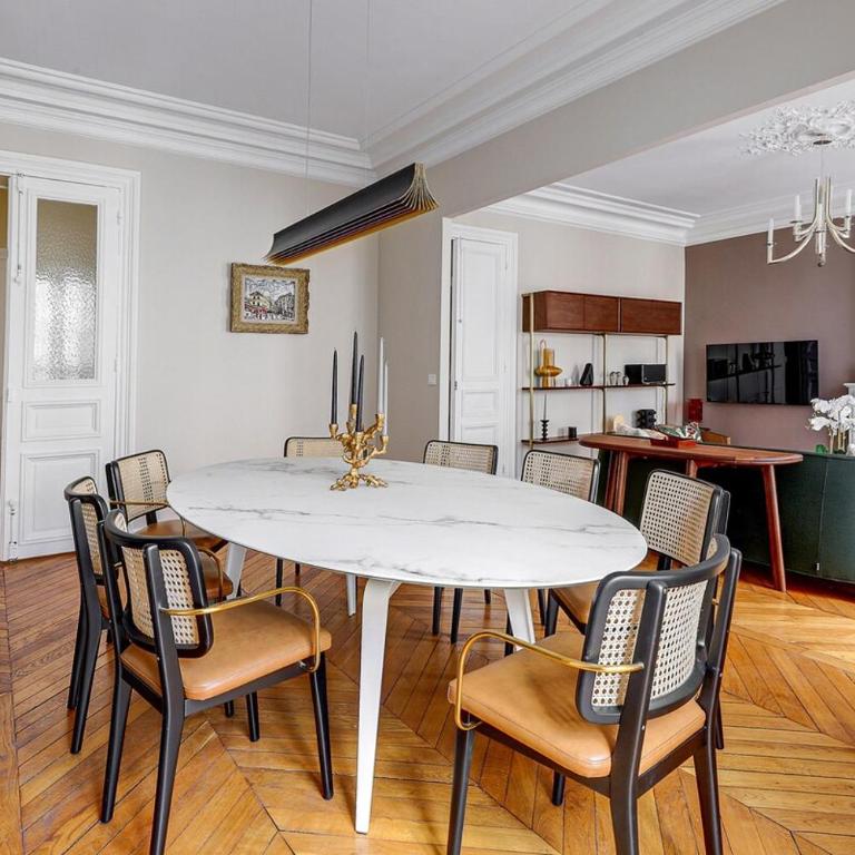 Le Marais Chic by Ecoflats - Three-Bedroom Apartment - 19